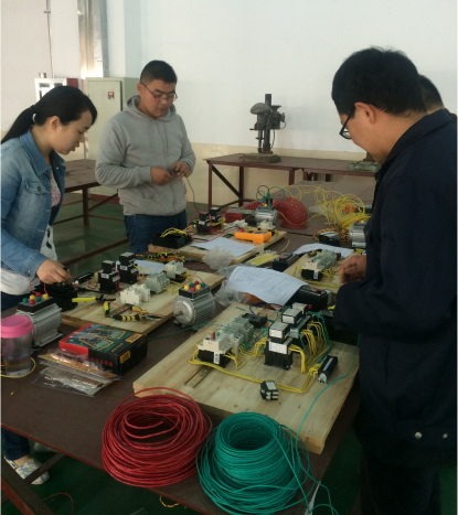 阜阳技师学院举行教师专业技能考核比赛