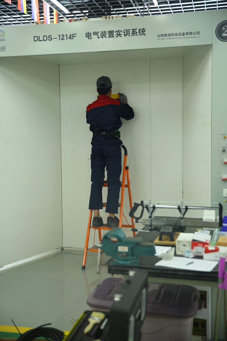 第45届世界技能大赛安徽省选拔赛在阜阳技师学院举行